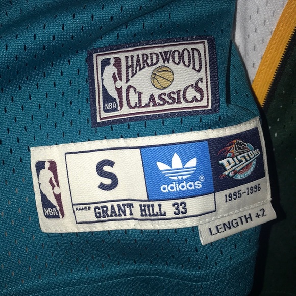 Grant Hill Pistons Hardwood Classic Jersey - Picture 5 of 6